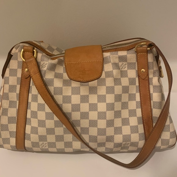 SOLD Louis Vuitton Checker Bag - Picture 3 of 10